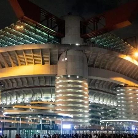 San Siro Comfort Apartment In Milano Eksteriør bilde